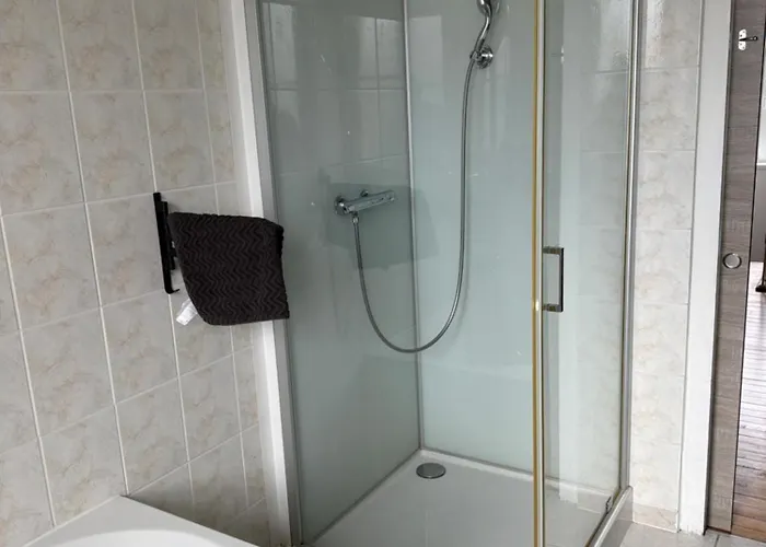 Les Croises&spa Holiday home *