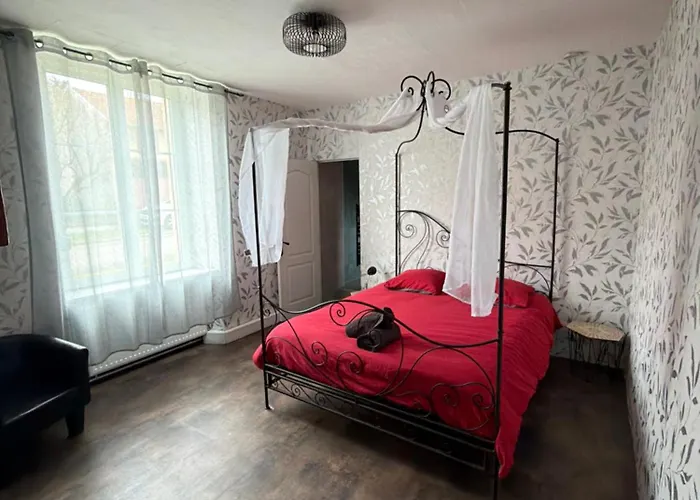 Les Croises&spa Holiday home Azannes-et-Soumazannes